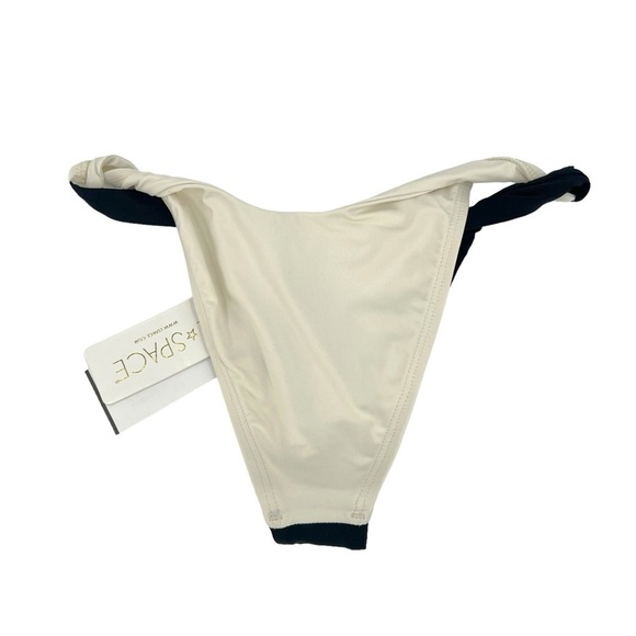 L Space Lovegood Bikini Bottom Classic in Black Cream Size S NEW - Picture 3 of 8